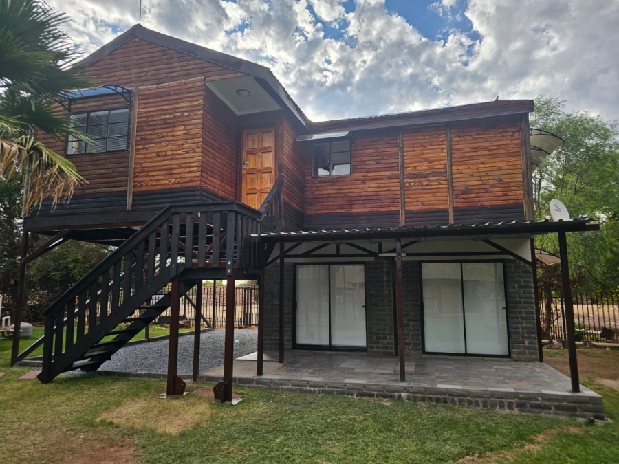 To Let 4 Bedroom Property for Rent in Kathu Northern Cape